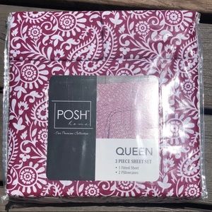 3 piece Queen size sheet set